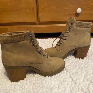 Never been worn! Super cute Tan booties! Size 7